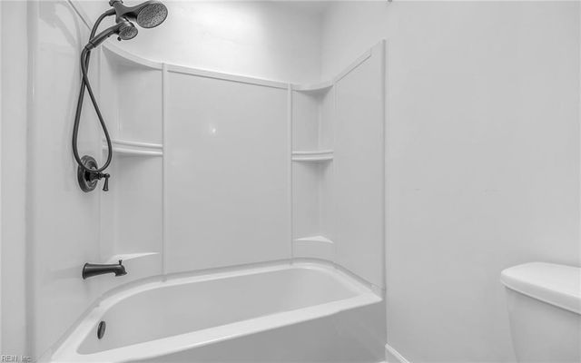 912 Shoal Creek TRL, Chesapeake, VA 23320