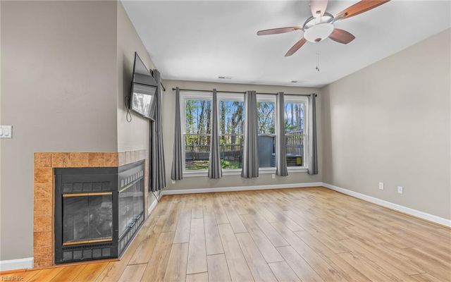 912 Shoal Creek TRL, Chesapeake, VA 23320