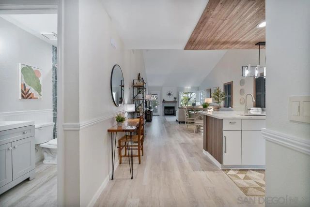 12242 Paseo Lucido D, San Diego, CA 92128