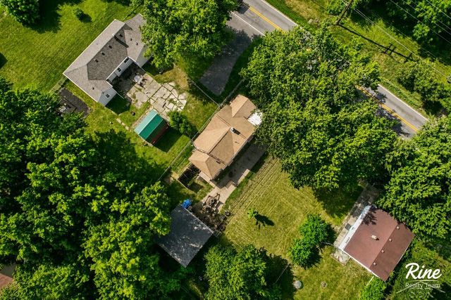 3204 E Hemphill Road, Burton, MI 48529