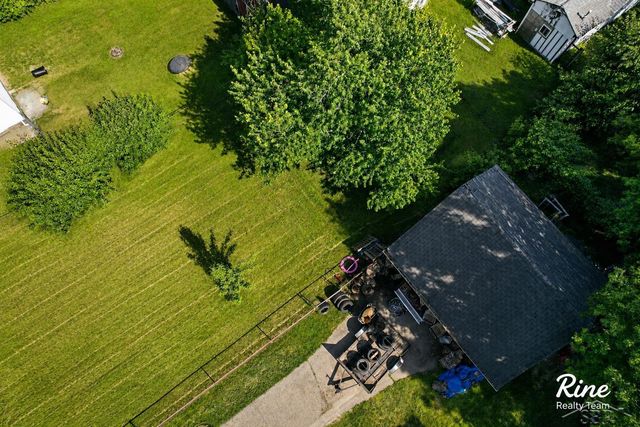 3204 E Hemphill Road, Burton, MI 48529