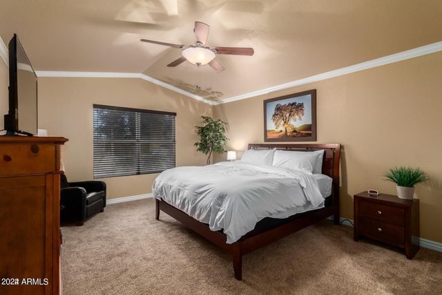 2911 E WINDMERE Drive, Phoenix, AZ 85048