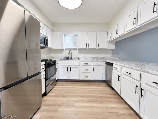 405 Baldwin Road, Akron, OH 44312
