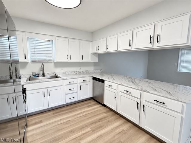 405 Baldwin Road, Akron, OH 44312