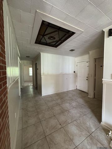 9178 Hooper Rd, Baton Rouge, LA 70818