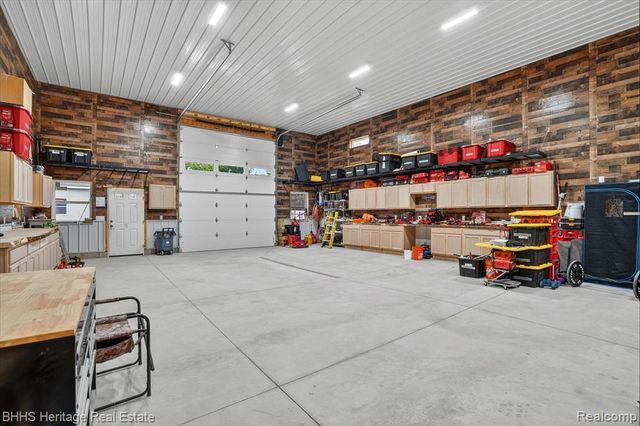 5835 Warner Road, Fowlerville, MI 48836