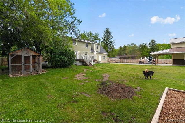 5835 Warner Road, Fowlerville, MI 48836