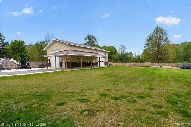 5835 Warner Road, Fowlerville, MI 48836