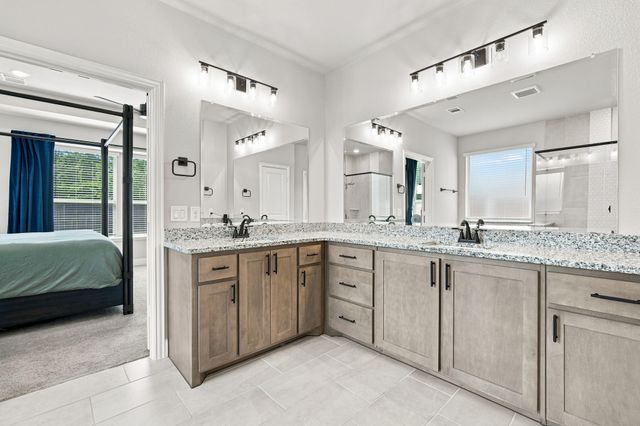 1133 Cardinal Drive, Midlothian, TX 76065