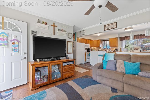 8823 Royce Drive, Sterling Heights, MI 48313