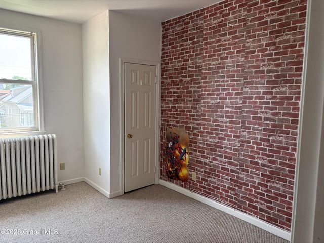 17 Lawnridge Avenue 17 & 19, Albany, NY 12208