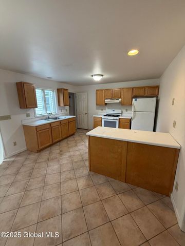 17 Lawnridge Avenue 17 & 19, Albany, NY 12208