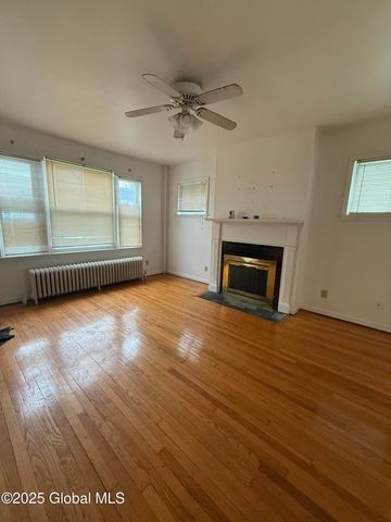 17 Lawnridge Avenue 17 & 19, Albany, NY 12208