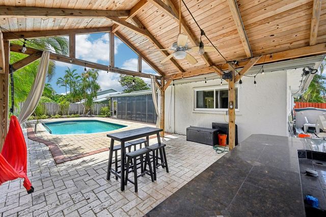 1232 NW 14th Street, Boca Raton, FL 33486
