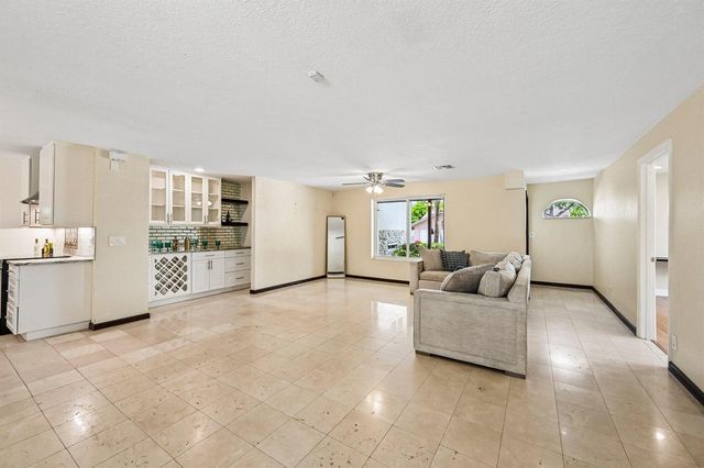 1232 NW 14th Street, Boca Raton, FL 33486