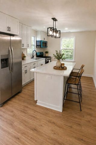1722 Dr Db Todd Jr Blvd, Nashville, TN 37208