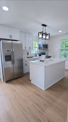 1722 Dr Db Todd Jr Blvd, Nashville, TN 37208