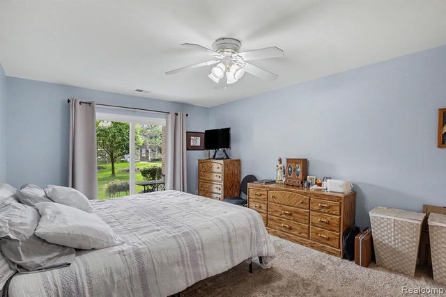 46246 Baldwin Drive 45, Macomb, MI 48044
