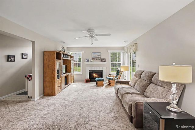 46246 Baldwin Drive 45, Macomb, MI 48044