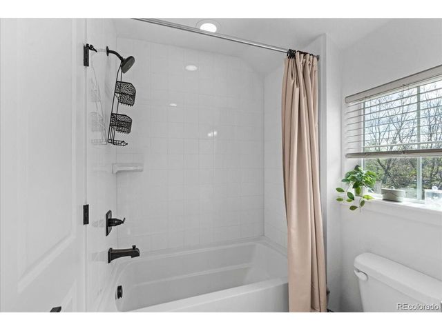 2842 Kendall St, Edgewater, CO 80214