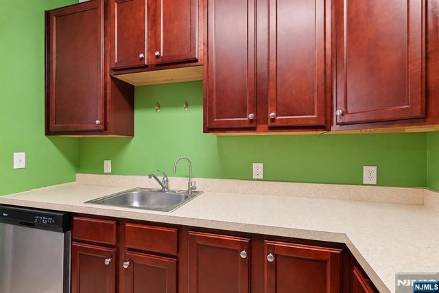 435 Van Houten Avenue 102, Passaic, NJ 07055