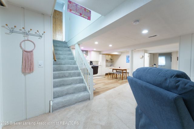 4651 Danbury Way, Okemos, MI 48864