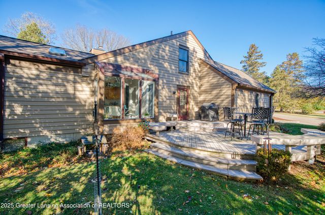 4651 Danbury Way, Okemos, MI 48864