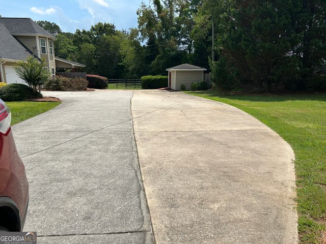 381 YOUTH JERSEY Road, Covington, GA 30014