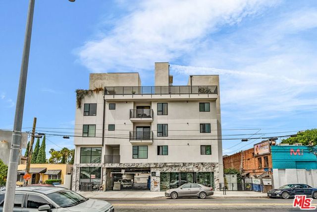 667 N Wilton Place 201, Los Angeles, CA 90004