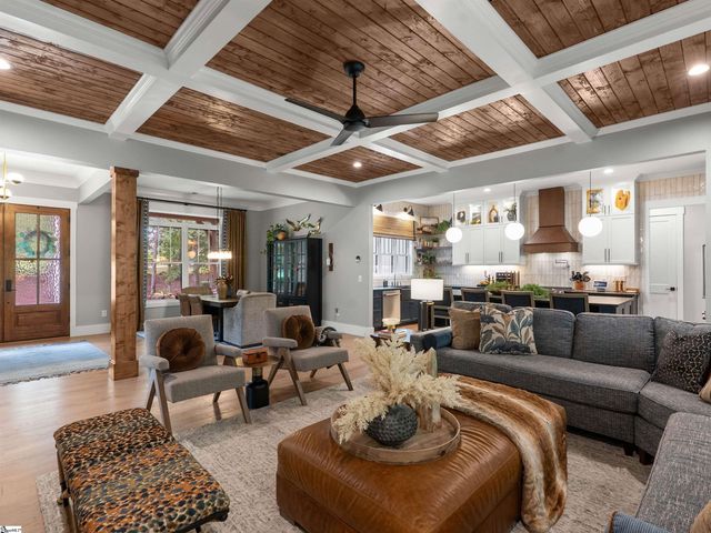 101 Watson Road, Fountain Inn, SC 29644