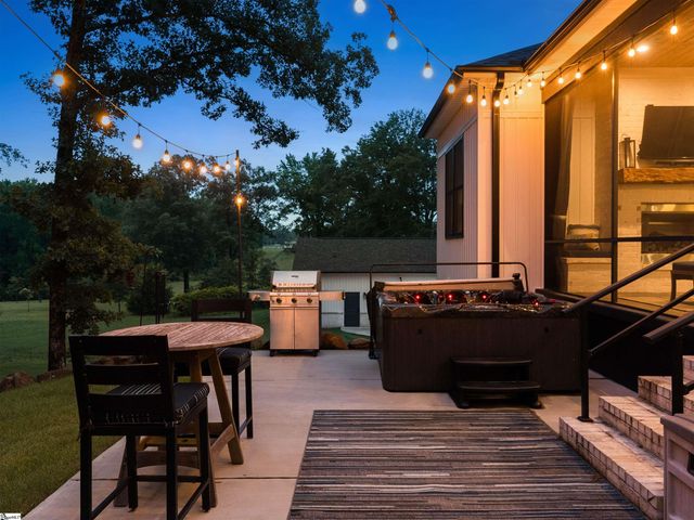 101 Watson Road, Fountain Inn, SC 29644