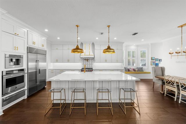 11 FORMOSA AVENUE, Tampa, FL 33606