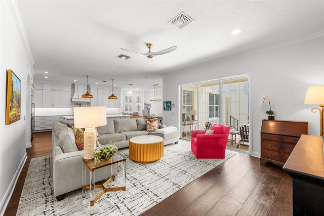 11 FORMOSA AVENUE, Tampa, FL 33606