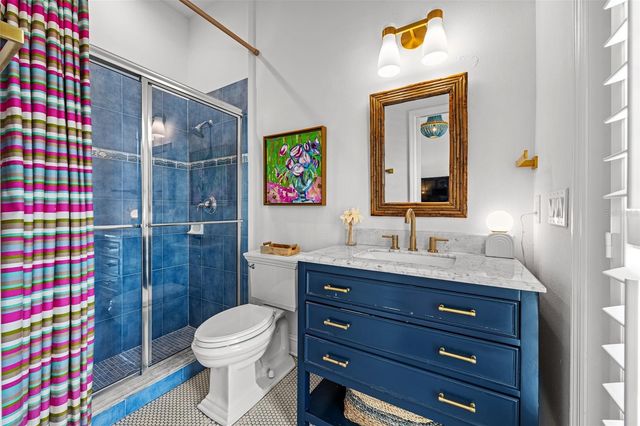 11 FORMOSA AVENUE, Tampa, FL 33606