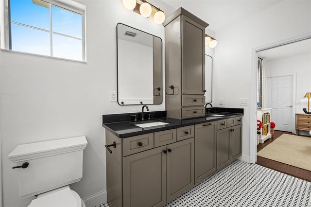 11 FORMOSA AVENUE, Tampa, FL 33606