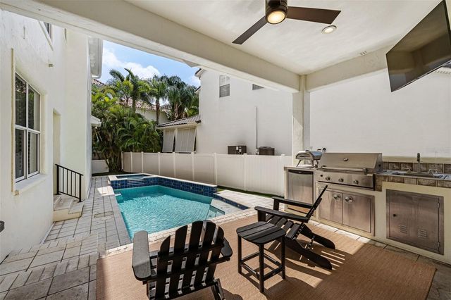 11 FORMOSA AVENUE, Tampa, FL 33606