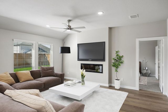 1424 Companero Street, Haslet, TX 76052