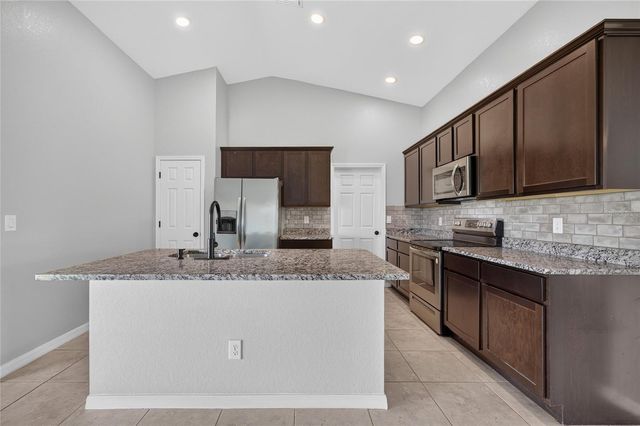 4238 NW 34TH LANE, Cape Coral, FL 33993