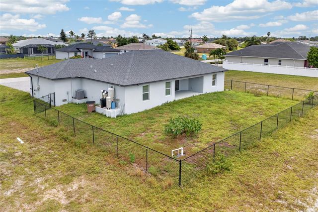 4238 NW 34TH LANE, Cape Coral, FL 33993