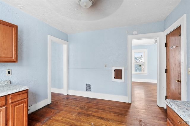 2420 East Genesee Street, Syracuse, NY 13210