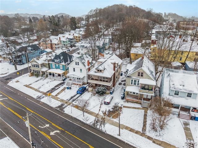 2420 East Genesee Street, Syracuse, NY 13210