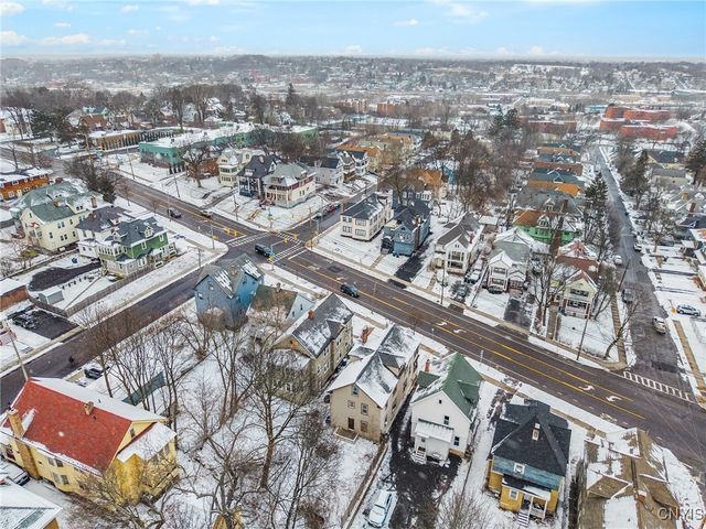 2420 East Genesee Street, Syracuse, NY 13210