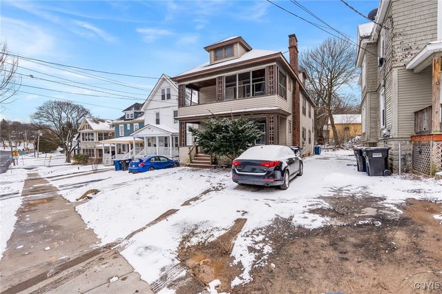 2420 East Genesee Street, Syracuse, NY 13210