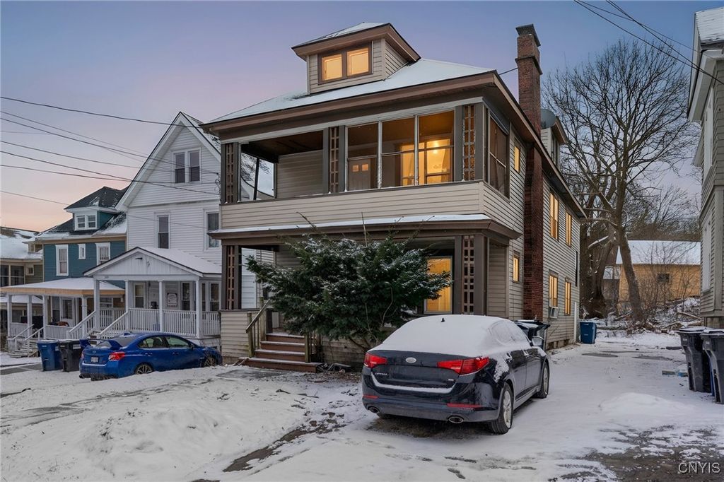 2420 East Genesee Street, Syracuse, NY 13210