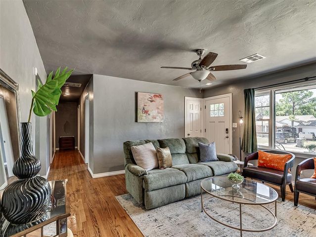 715 NW 89th Street, Oklahoma City, OK 73114