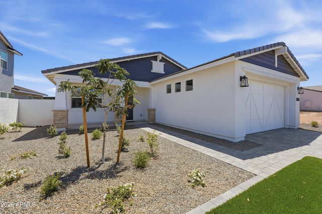 17767 W CRAWFORDSVILLE Drive, Surprise, AZ 85388