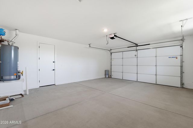 17767 W CRAWFORDSVILLE Drive, Surprise, AZ 85388