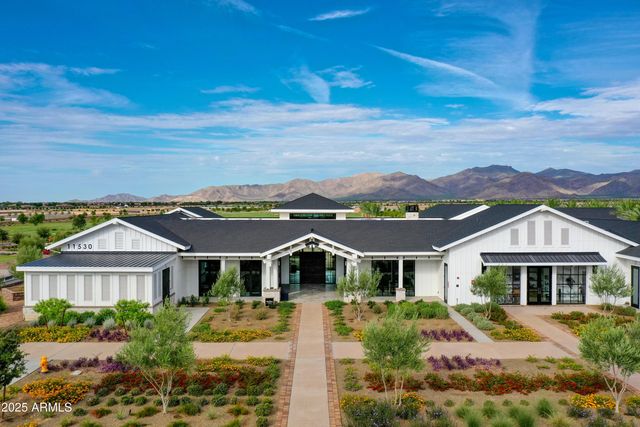 17767 W CRAWFORDSVILLE Drive, Surprise, AZ 85388