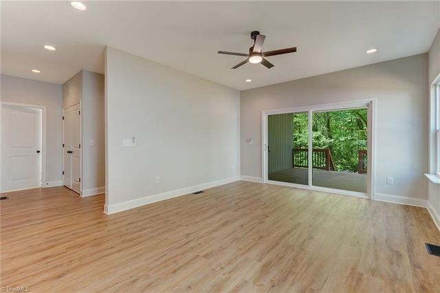 3504 Hartford Street, Winston-salem, NC 27106