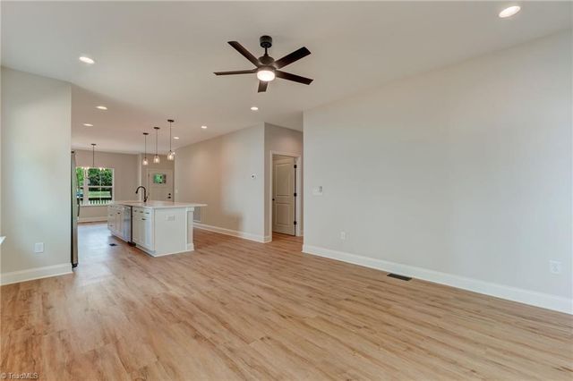 3504 Hartford Street, Winston-salem, NC 27106